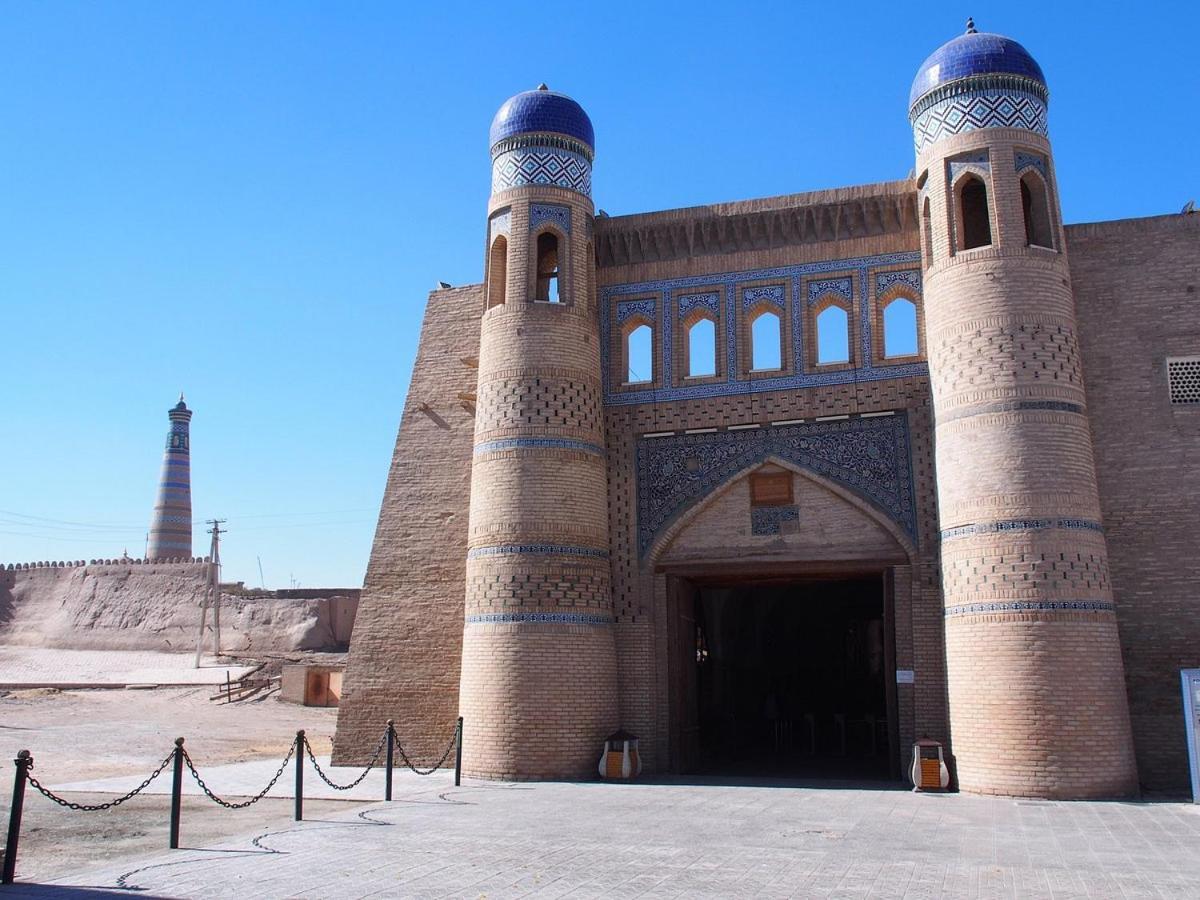 Hotel Gavhar House à Khiva Extérieur photo